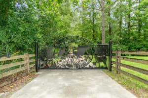 2702 ROBERT D ROAD, MOUNT DORA, FL 32757 Sold 10/18/24