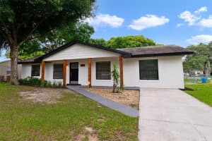 1706 OLD MOUNT DORA ROAD, EUSTIS, FL 32726 Sold 02/26/25