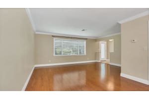 2579 VINE STREET, ORLANDO, FL 32806 Sold 09/27/24