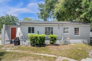 210 25TH STREET, SANFORD, FL 32771 Sold 10/23/24