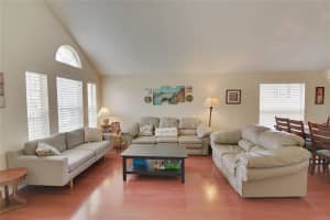 3642 FOXCROFT CIRCLE, OVIEDO, FL 32765 Sold 01/31/25