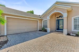 125 DOLCETTO DRIVE, DAVENPORT, FL 33897 Sold 04/22/25