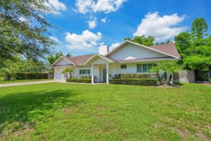 2217 HOWARD DRIVE, WINTER PARK, FL 32789 Sold 09/13/24