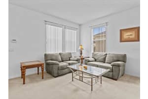 272 WILLOW VIEW DR, DAVENPORT, FL 33896 Sold 03/28/25