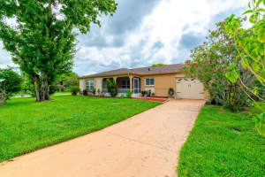 10301 LA GUARDIA COURT, ORLANDO, FL 32821 Sold 08/19/24