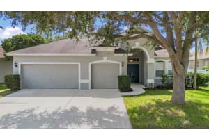 928 BRIDGEWAY BOULEVARD, ORLANDO, FL 32828 Sold 01/15/25