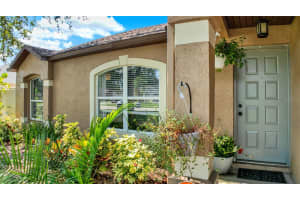 3241 KINGS RIDGE TERRACE, DELTONA, FL 32725 Sold 08/30/24