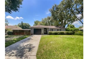 423 MONDRA COURT, LAKELAND, FL 33809 Sold 03/12/25