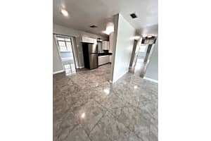 520 AVENUE L SE, WINTER HAVEN, FL 33880 Sold 06/26/25