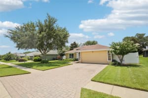 244 BENTLEY OAKS BOULEVARD, AUBURNDALE, FL 33823 Sold 09/13/24