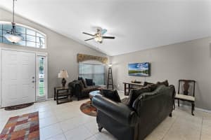 371 LYNN STREET, OVIEDO, FL 32765 Sold 08/20/24