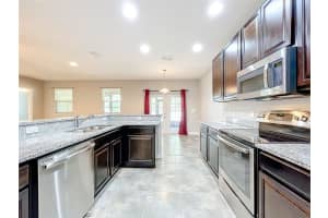 2323 MARTINS RUN, TAVARES, FL 32778 Sold 08/21/24