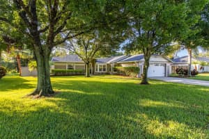 1010 LAKE ROGERS CIRCLE, OVIEDO, FL 32765 Sold 09/17/24