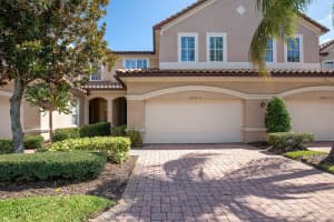 8713 THE ESPLANADE #3, ORLANDO, FL 32836 Sold 08/28/24