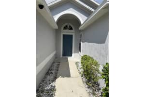 466 LANCERS DRIVE, WINTER SPRINGS, FL 32708 Sold 05/16/25
