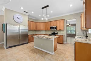 6316 ROLDEN COURT, MOUNT DORA, FL 32757 Sold 02/27/25