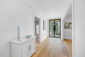 8929 CHARLESTON PARK #12, ORLANDO, FL 32819 Sold 07/30/24