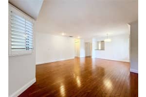 544 PAR STREET, ORLANDO, FL 32804 Sold 09/13/24