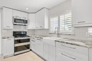 8430 BARNSTABLE PLACE, ORLANDO, FL 32827 Sold 10/25/24