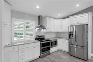 523 FERN STREET, OVIEDO, FL 32765 Sold 03/03/25