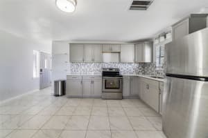30 SUNSET CIRCLE, LAKE ALFRED, FL 33850 Sold 08/26/24