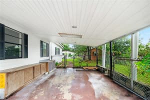 603 STRAIN BOULEVARD, LAKELAND, FL 33815 Sold 02/06/25