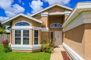 1510 AVLEIGH CIRCLE, ORLANDO, FL 32824 Sold 10/29/24