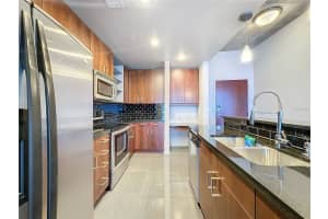 155 COURT AVENUE, ORLANDO, FL 32801 - MLS#MFRO6225513
