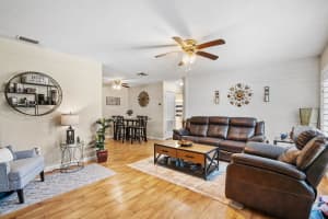17 CATALINA DRIVE, DEBARY, FL 32713 Sold 01/23/25