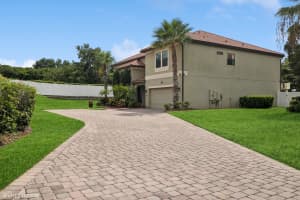 2902 FALCONHILL DRIVE, APOPKA, FL 32712 Sold 01/28/25