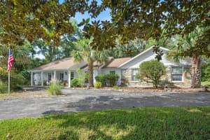 1105 YORKTOWN PLACE, DELAND, FL 32720 Sold 10/30/24