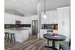 648 HERON BAY DRIVE, ORLANDO, FL 32825 Sold 10/04/24