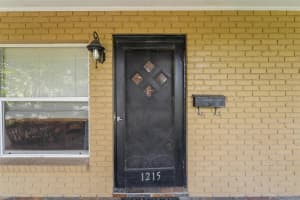 1215 ESTHER STREET, ORLANDO, FL 32806 Sold 02/28/25
