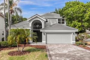 7201 BLACK BULL LANE, ORLANDO, FL 32835 Sold 09/09/24