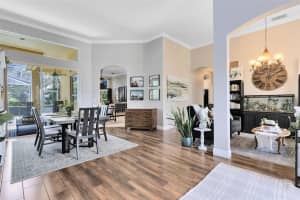 2883 OAK BLUFF WAY, OVIEDO, FL 32765 Sold 08/19/24