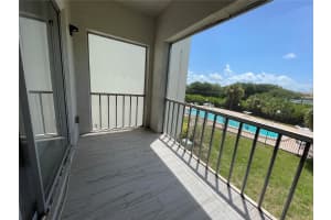 1860 MASSACHUSETTS AVENUE, SAINT PETERSBURG, FL 33703 - MLS#MFRO6226609