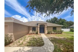 2283 LAKE POINTE CIRCLE, LEESBURG, FL 34748 Sold 09/12/24