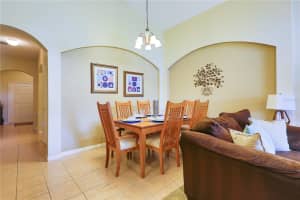 313 KENSINGTON DRIVE, DAVENPORT, FL 33897 Sold 07/02/25