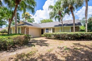 1070 PALADIN COURT, ORLANDO, FL 32812 Sold 12/16/24