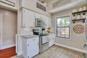 2986 GOLDEN VIEW LANE, ORLANDO, FL 32812 Sold 09/10/24