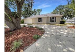 6245 BONAVENTURE COURT, SARASOTA, FL 34243 Sold 02/27/25
