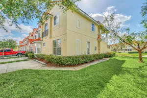 1151 SOUTH BEACH CIRCLE, KISSIMMEE, FL 34746 Sold 02/12/25