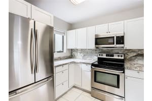 53 SAINT ANDREWS COURT, KISSIMMEE, FL 34759 Sold 09/20/24