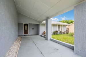 6050 WEDGEWOOD CIR, ORLANDO, FL 32808 Sold 11/21/24