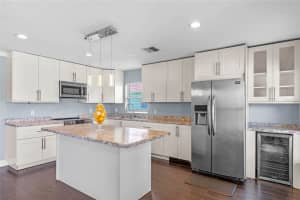 1218 BAY STREET, WINTER GARDEN, FL 34787 Sold 10/21/24