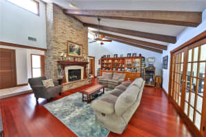 1104 PHEASANT CIRCLE, WINTER SPRINGS, FL 32708 Sold 10/25/24