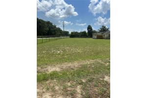 7400 E HWY 25, BELLEVIEW, FL 34420 - MLS#MFRO6228296