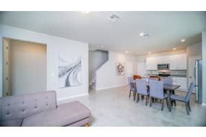 292 ZUNI ROAD, SAINT CLOUD, FL 34771 Sold 09/30/24