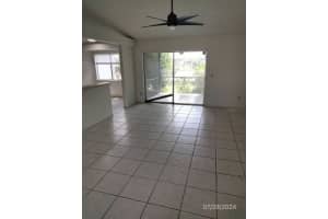 407 SANDPIPER RIDGE DRIVE, ORLANDO, FL 32835 Sold 09/16/24