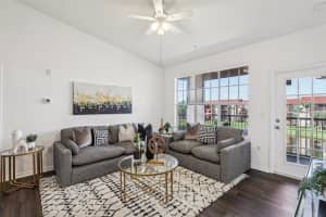 5536 METROWEST BOULEVARD, ORLANDO, FL 32811 Sold 12/10/24